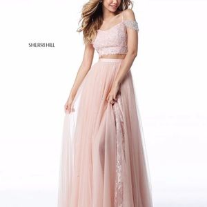 Yellow prom gown size 2 brand new with tags.